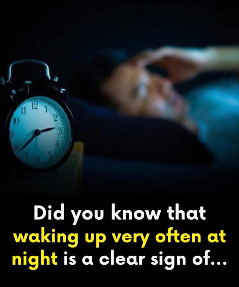 Did you know that waking up very often at night is a sign to take seriously?